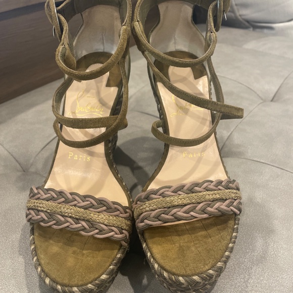 Christian louboutin wedge shoe - Picture 2 of 5